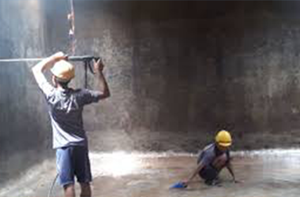 underground water tank cleaning.jpeg@3x